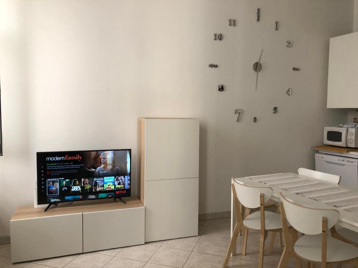 Due Ale - Nuova Casa Di Corte A Trieste Extérieur photo