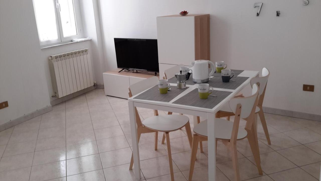 Due Ale - Nuova Casa Di Corte A Trieste Extérieur photo