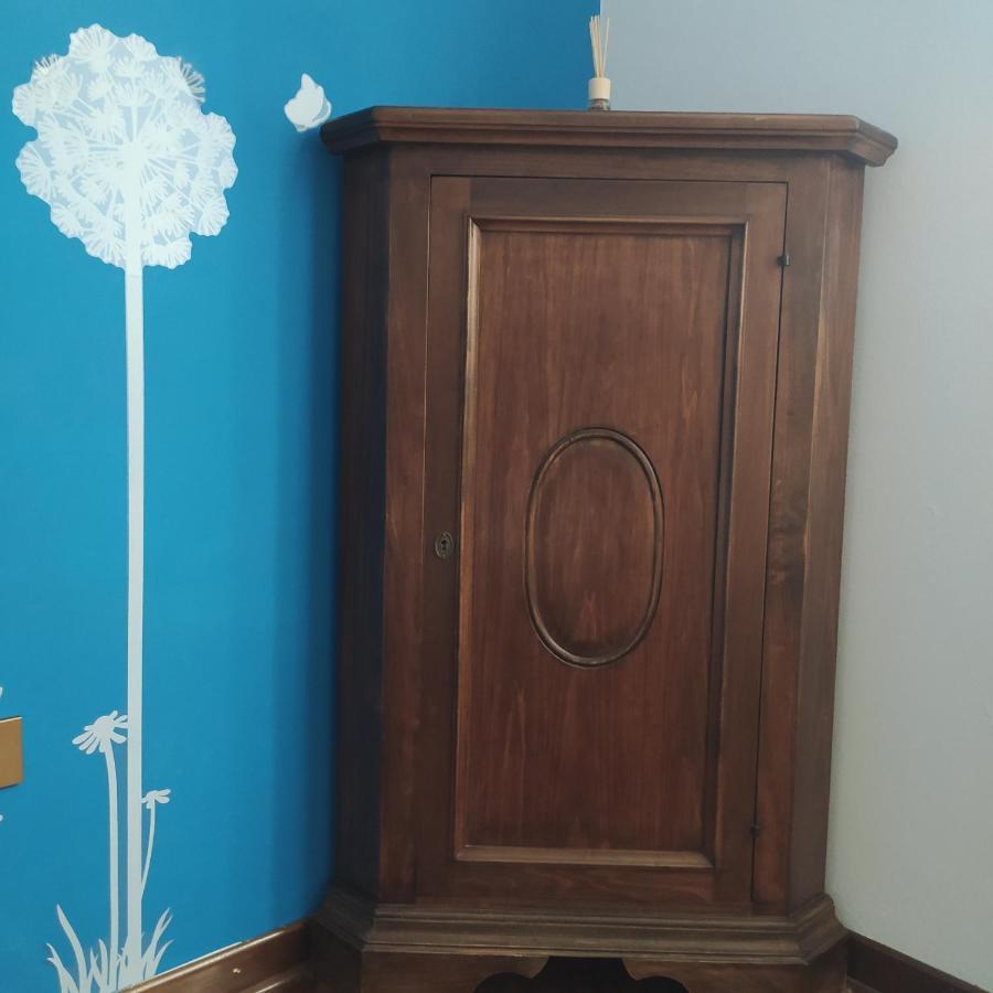 Due Ale - Nuova Casa Di Corte A Trieste Extérieur photo